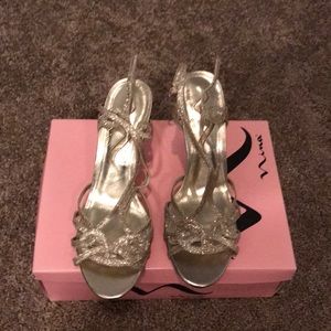Nina gold strapped sandals. Worn once!